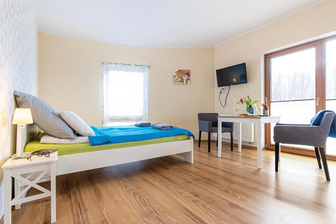Atrium - Pokoje Studio Krynica Morska Buitenkant foto